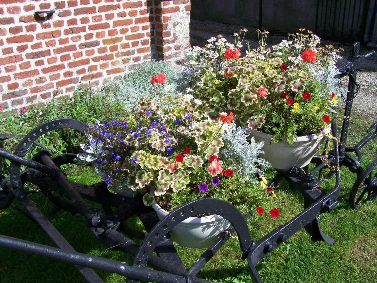 Bed and Breakfast Domaine Jeanne D'Arc Valhuon Exterior foto